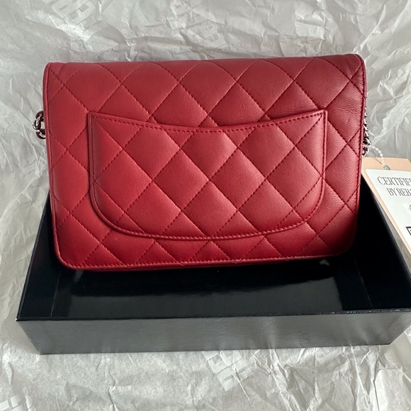 Chanel WOC - Picture 3 of 12